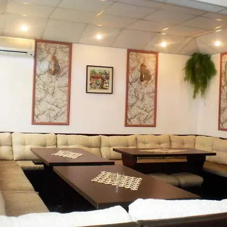 Guest house Private Trakiets 2*