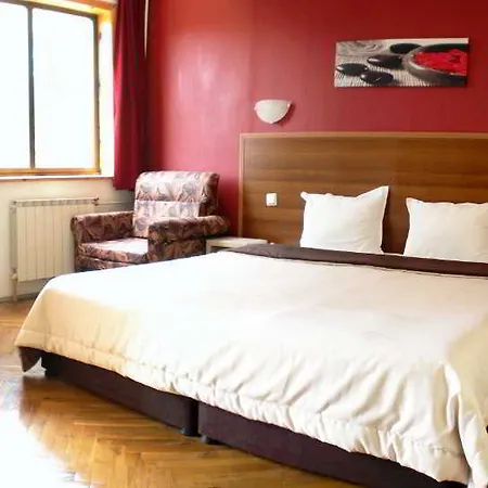 Guest house Private Trakiets 2*