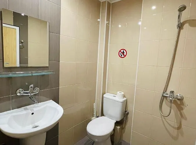 Konukevi Private Trakiets 2*